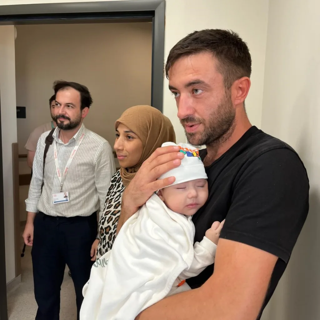 Rare fetal shunt procedure helps save baby with congenital lung malformation in Türkiye